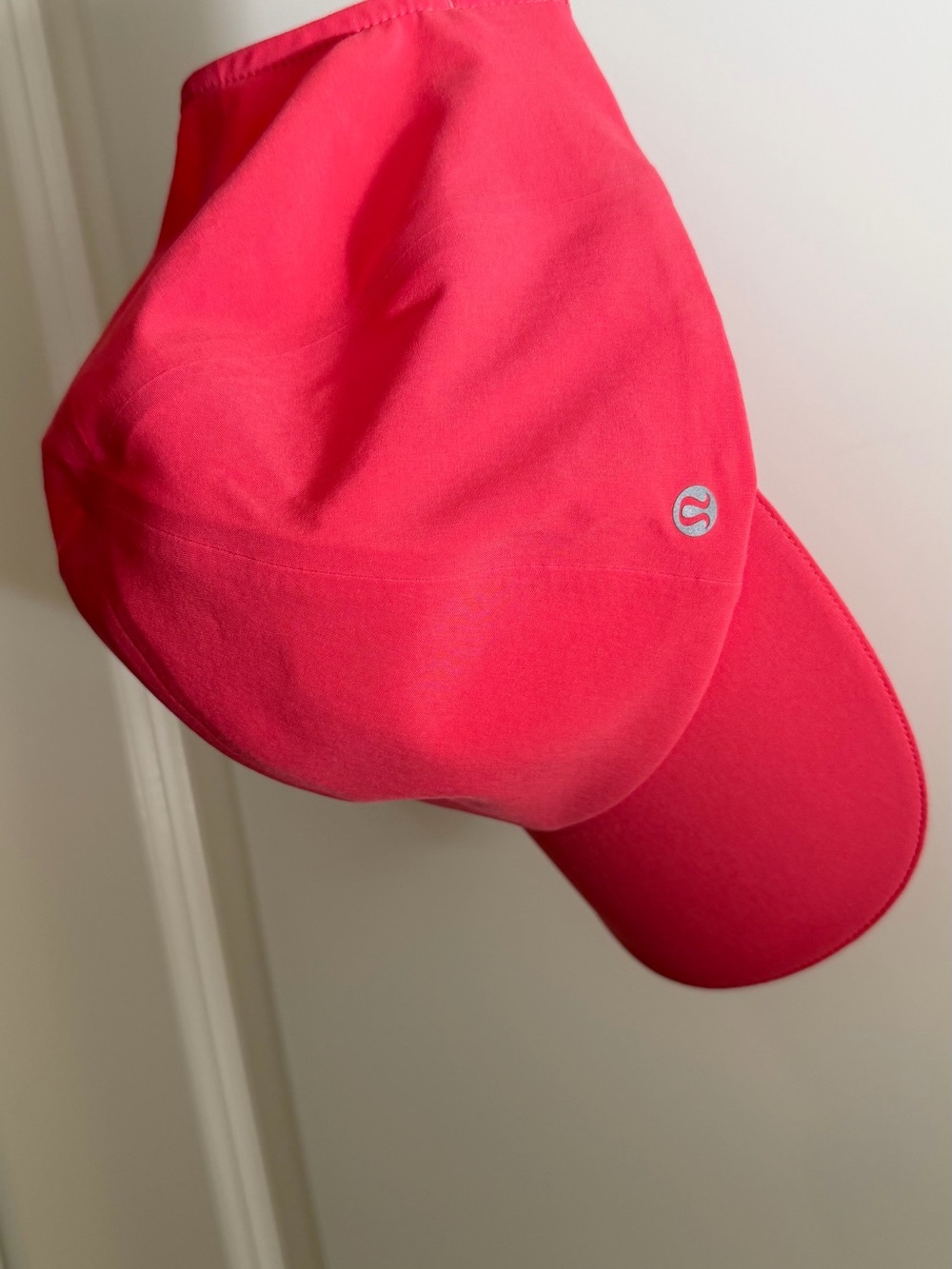 lululemon athletica Hot Pink Adjustable Performance Cap - Picture 4 of 4